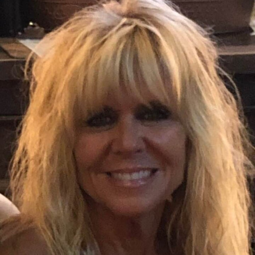 Meet your Posher, Carolyn